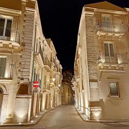 בית נופש Casarizzi 24 Vacanze Ortigia *